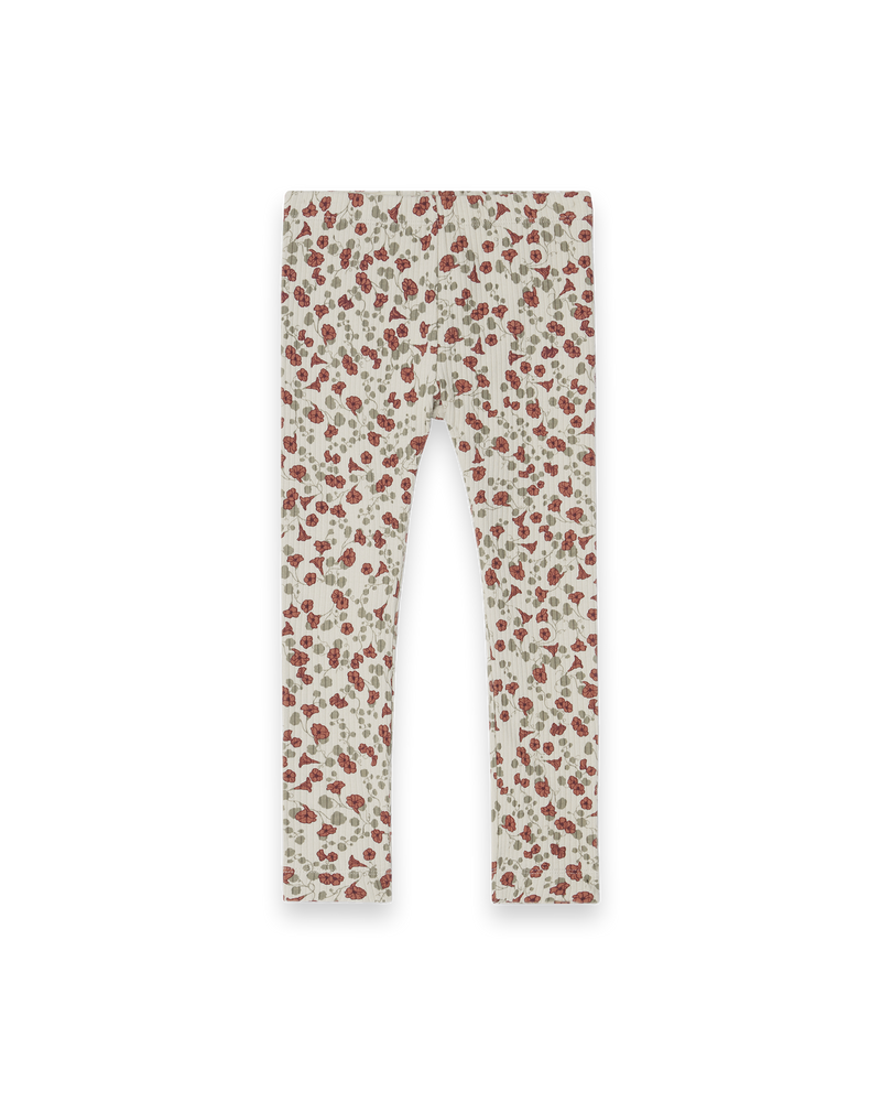 Produktansicht Frontseite. Leggings mit schönem handgezeichnetem Aufdruck aus weichem Bio-Ripp-Jersey mit glatter Innenseite und weichem Gummibund, mit zarten roten Blumen und Klee auf hellem Hintergrund. 