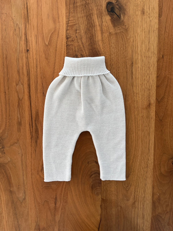 Rosa Baby Leggings aus 100% Merinowolle – weiche, elastische Strickleggings, atmungsaktiv und temperaturregulierend, ideal für empfindliche Haut.